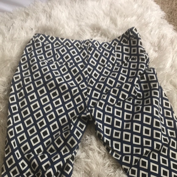 Pattern Pant💙 - Picture 2 of 4